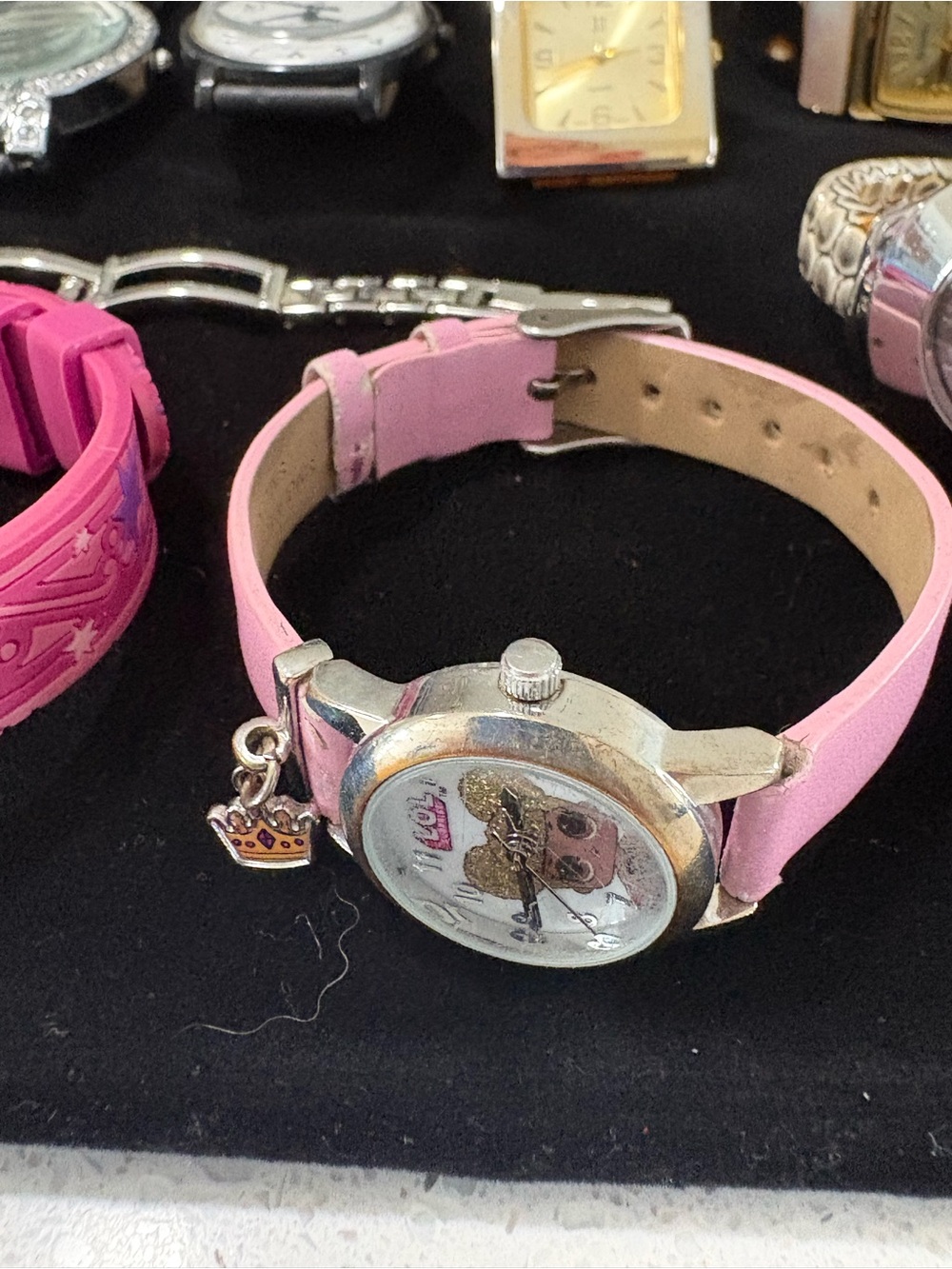 Mixed Lot of Women's Watches with Blue, Pink & Tan Straps - Picture 9 of 16